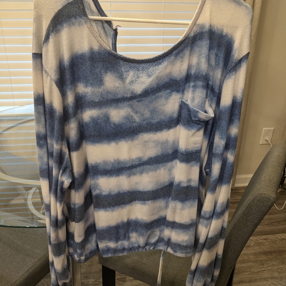 Long sleeve blouse - Picture 1 of 2